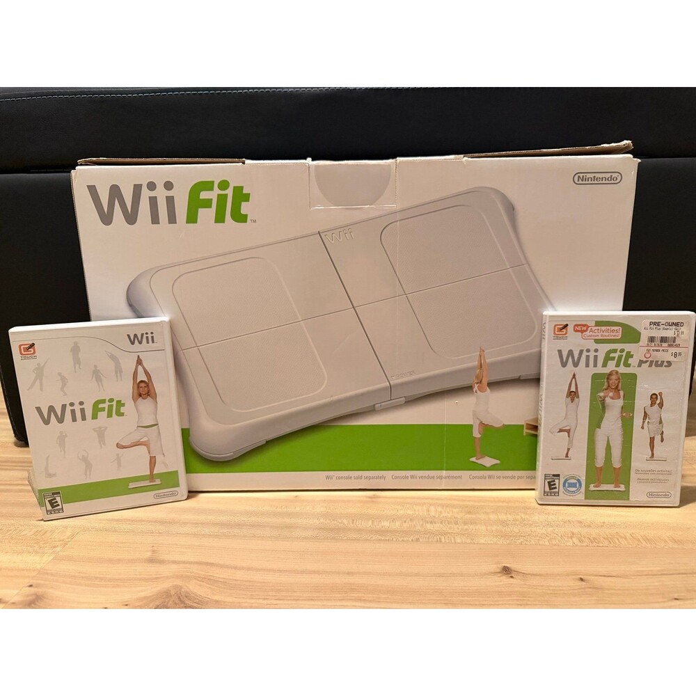 Nintendo - Wii Fit Balance Board Complete in Box w/ discs